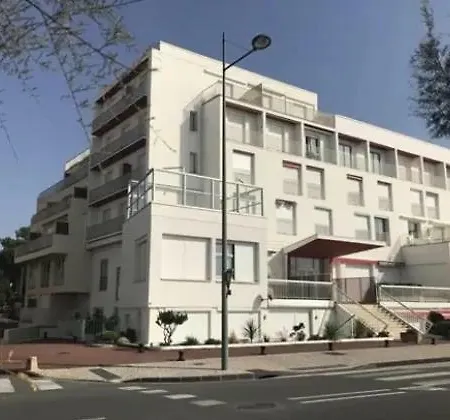 Apartment Royan Plage *